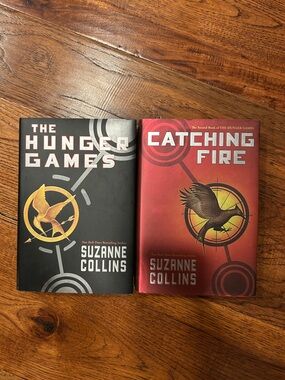 The Hunger Games Book Set - HG (HC) Catching Fire (HC)